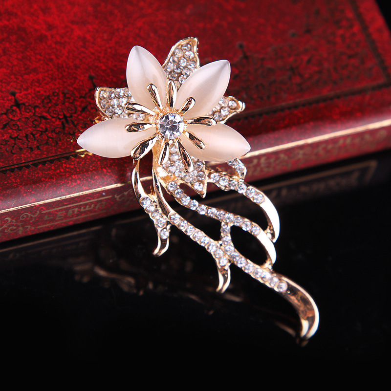 Vintage Cat's Eye Stone Orchid - Women Accessories Bouquet recensie en prijs